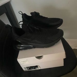 Black Nike size 8
